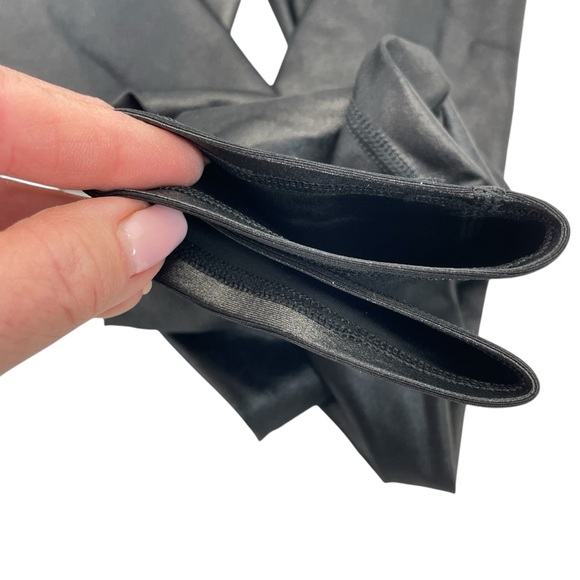 ALO High-Waist SHINY Leggings Large Black - Picture 6 of 11